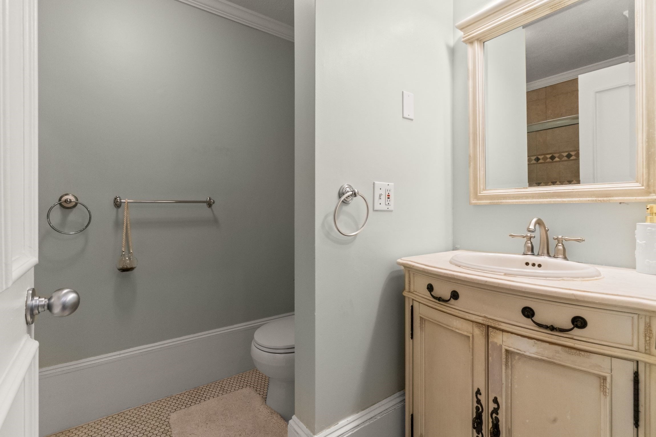 530 Massachusetts Ave # 1a Property Photo 21