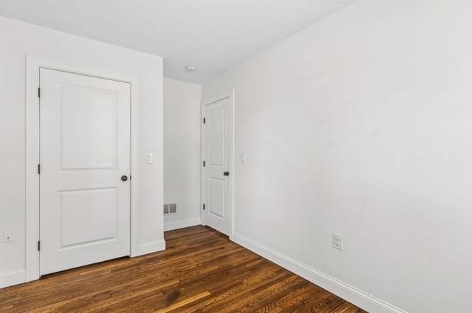 183 Whitwell St Property Photo 9
