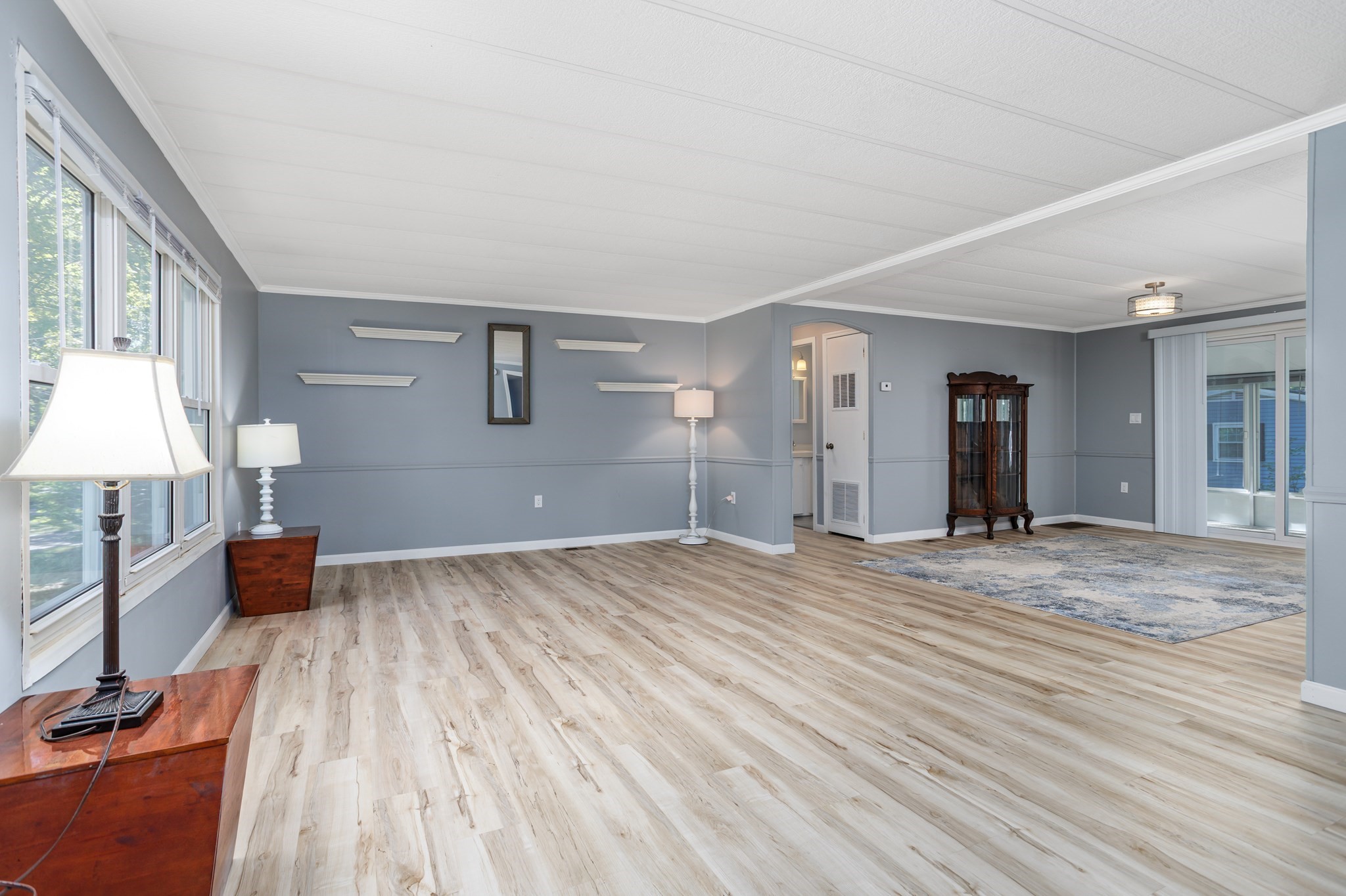 5 Hickory Property Photo 2