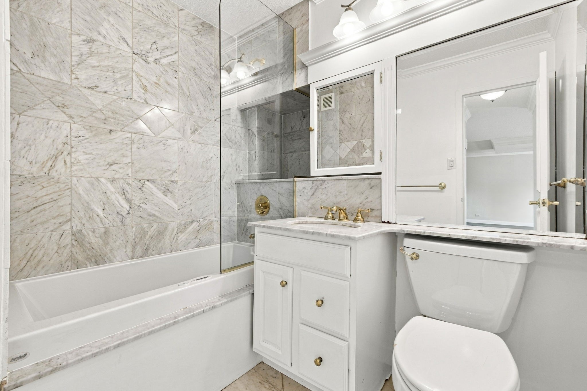 151 Tremont St # 20a Property Photo 11