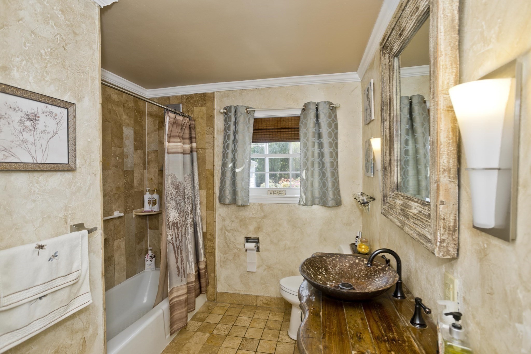 65 Beauchamp Terr. Property Photo 16