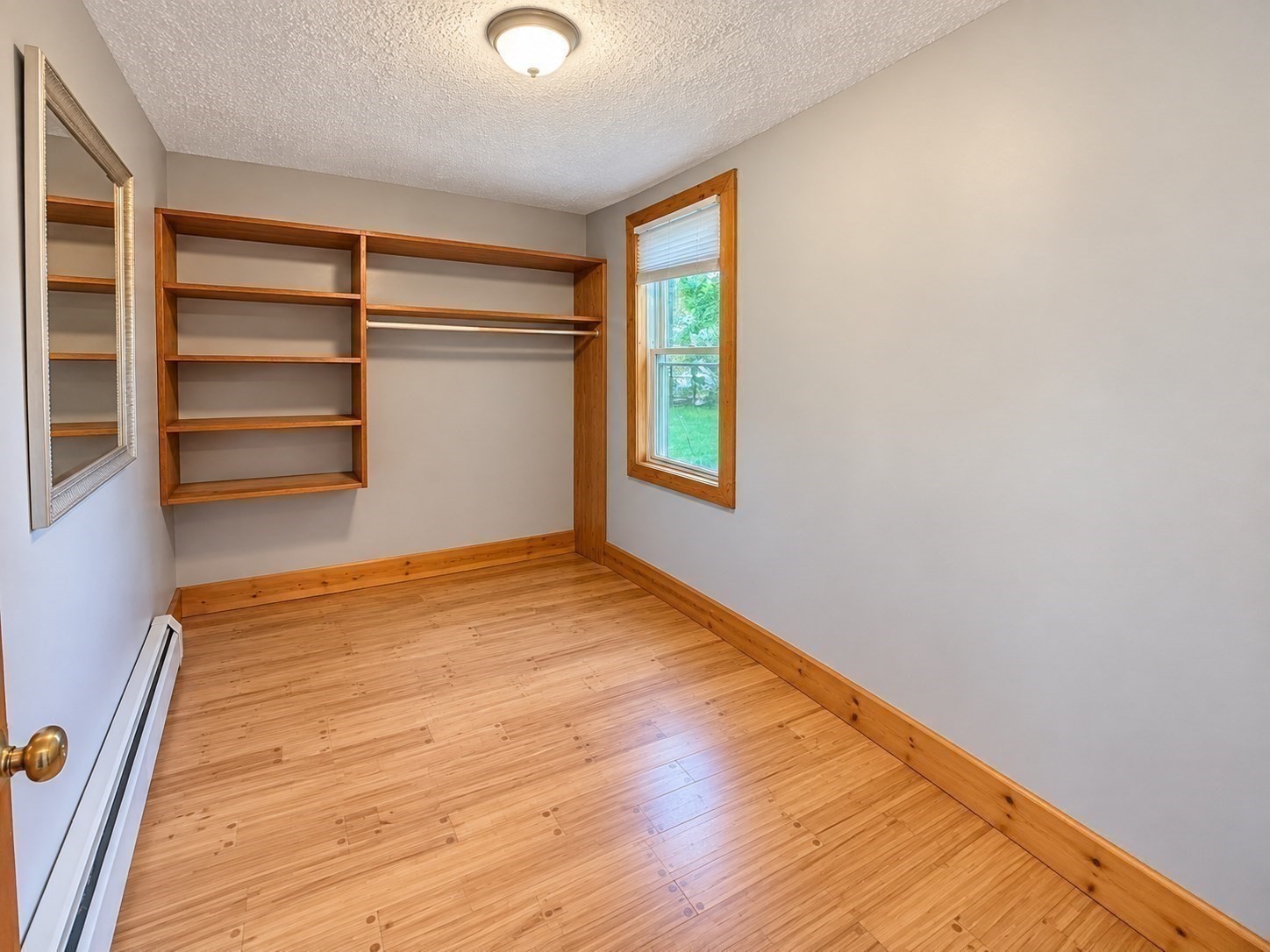 36 Oakland Dr Property Photo 5