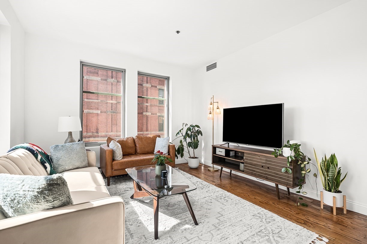 1597 Washington St # 408 Property Photo 6