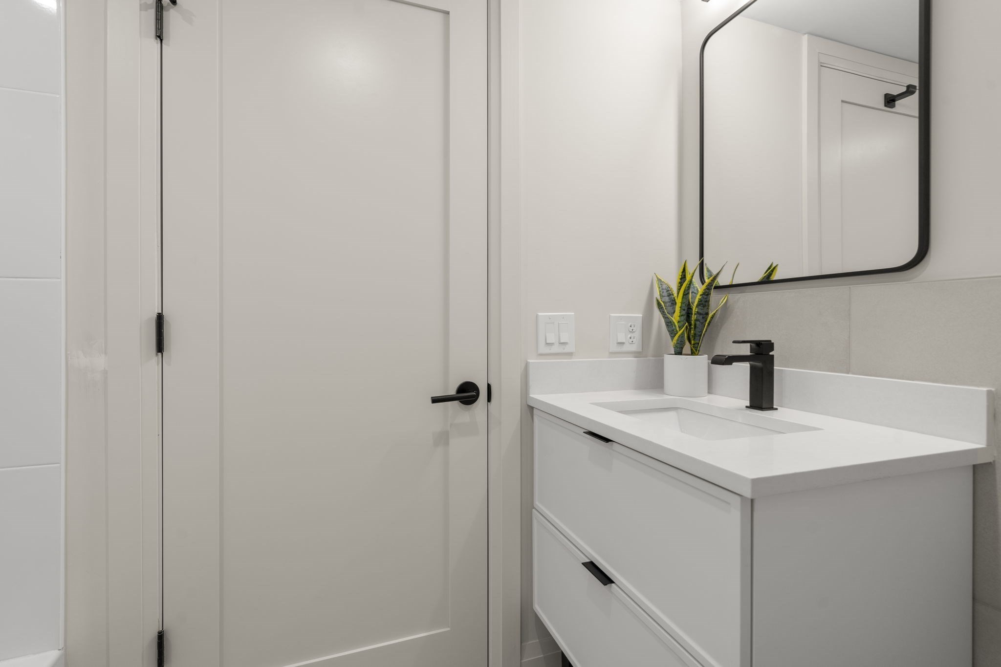 100 Lincoln Street # 301 Property Photo 17