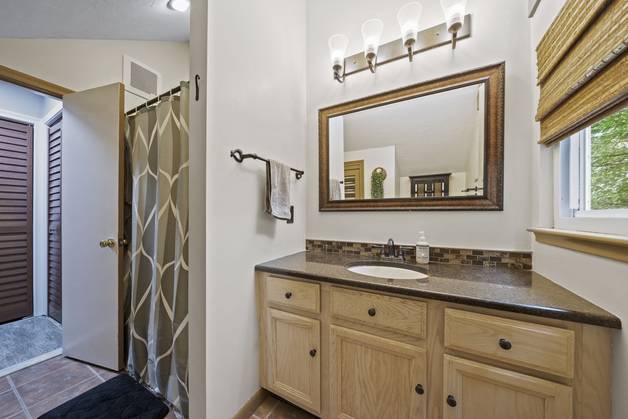 233 Lake Street # F Property Photo 11