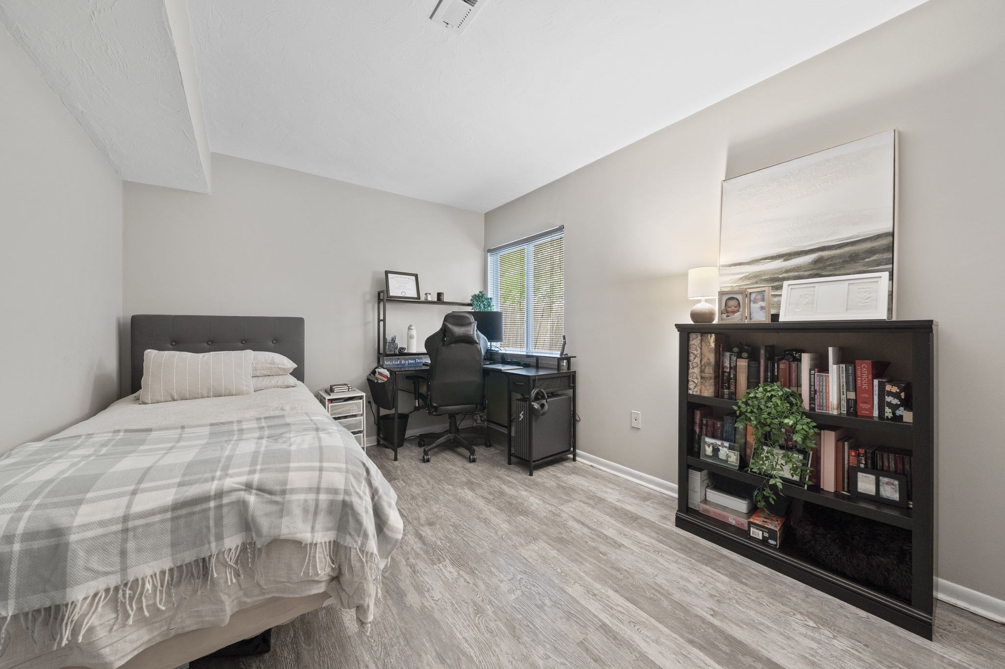 233 Lake Street # F Property Photo 13