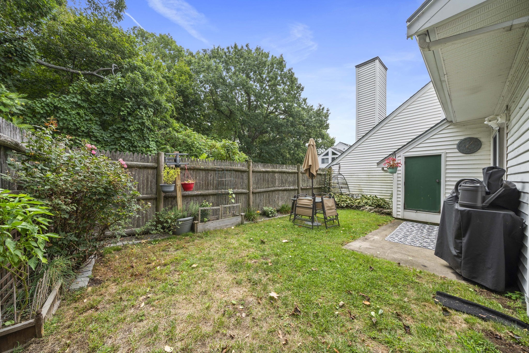 233 Lake Street # F Property Photo 17