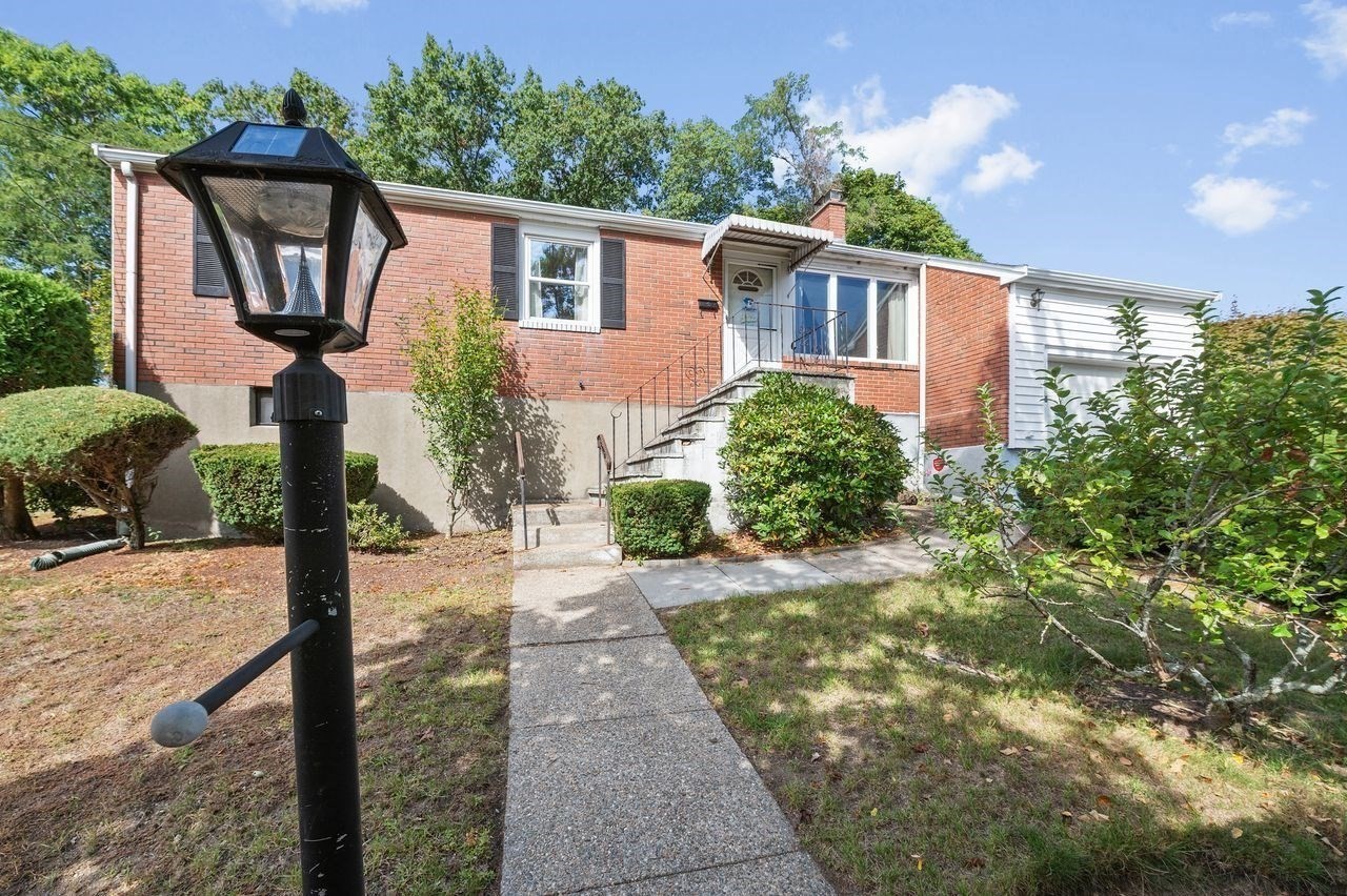 195 Temple Road Property Photo 3