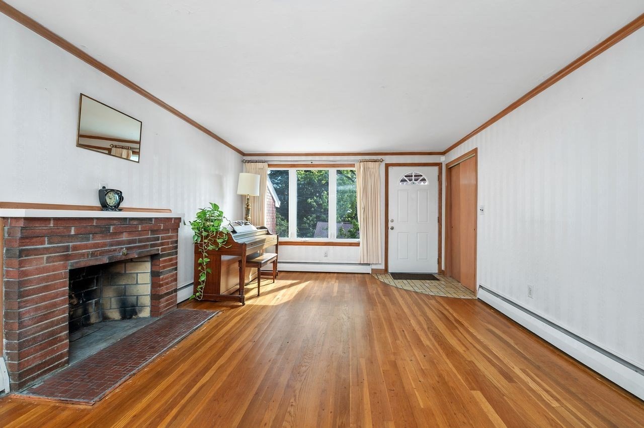 195 Temple Road Property Photo 4