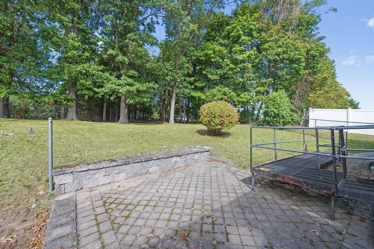 195 Temple Road Property Photo 28
