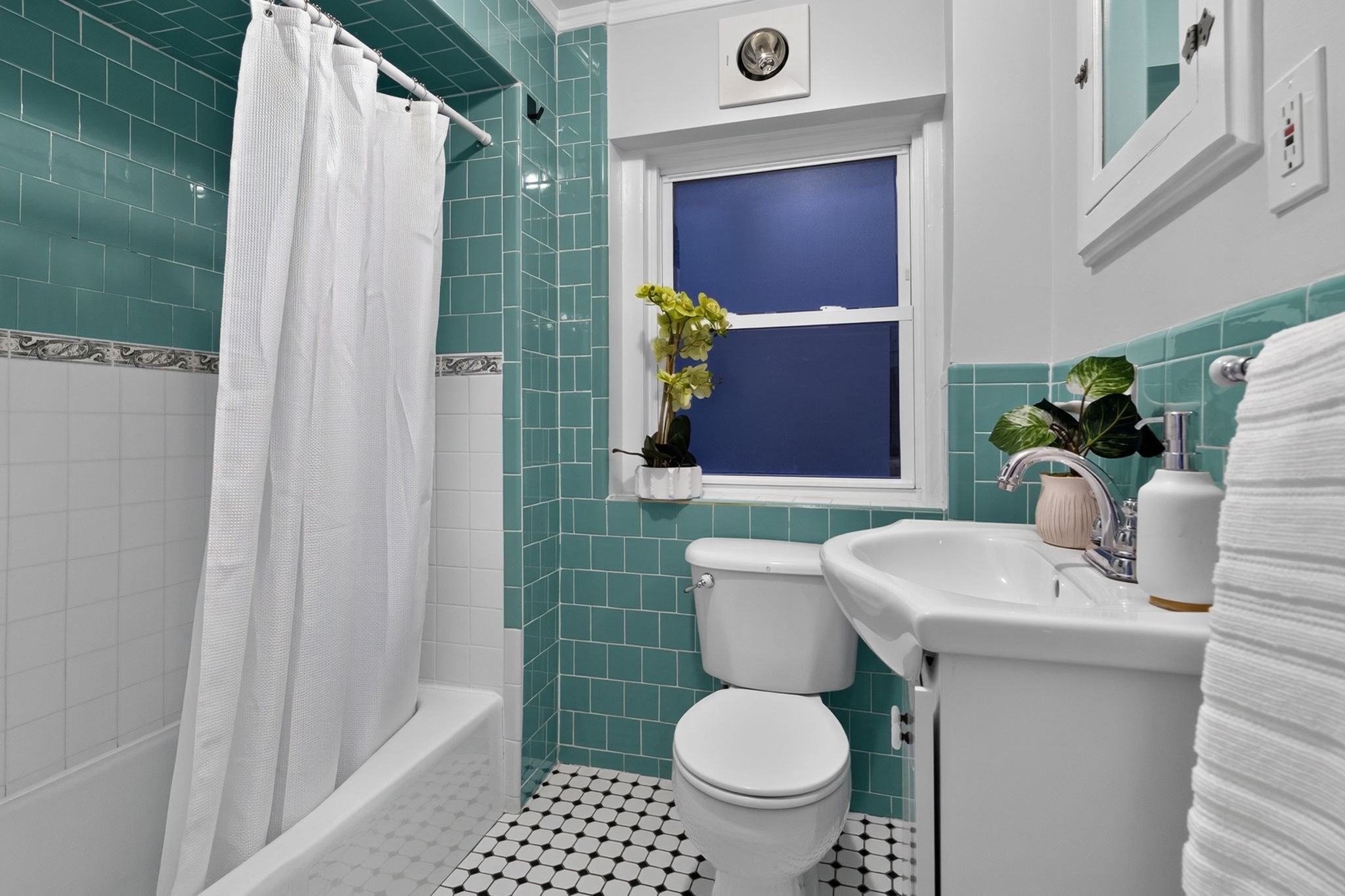 120 Day St # 2 Property Photo 16