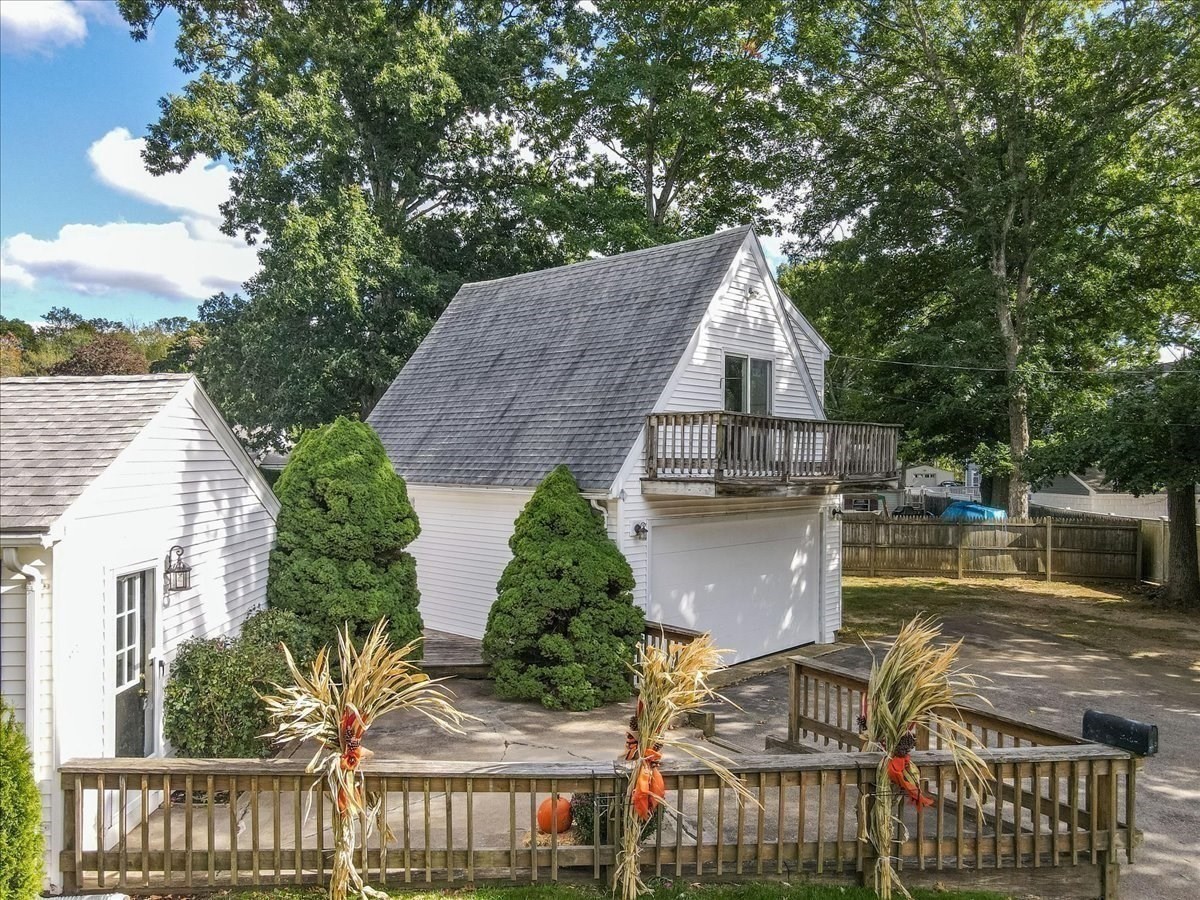 29 Bonneau Street Property Photo 30
