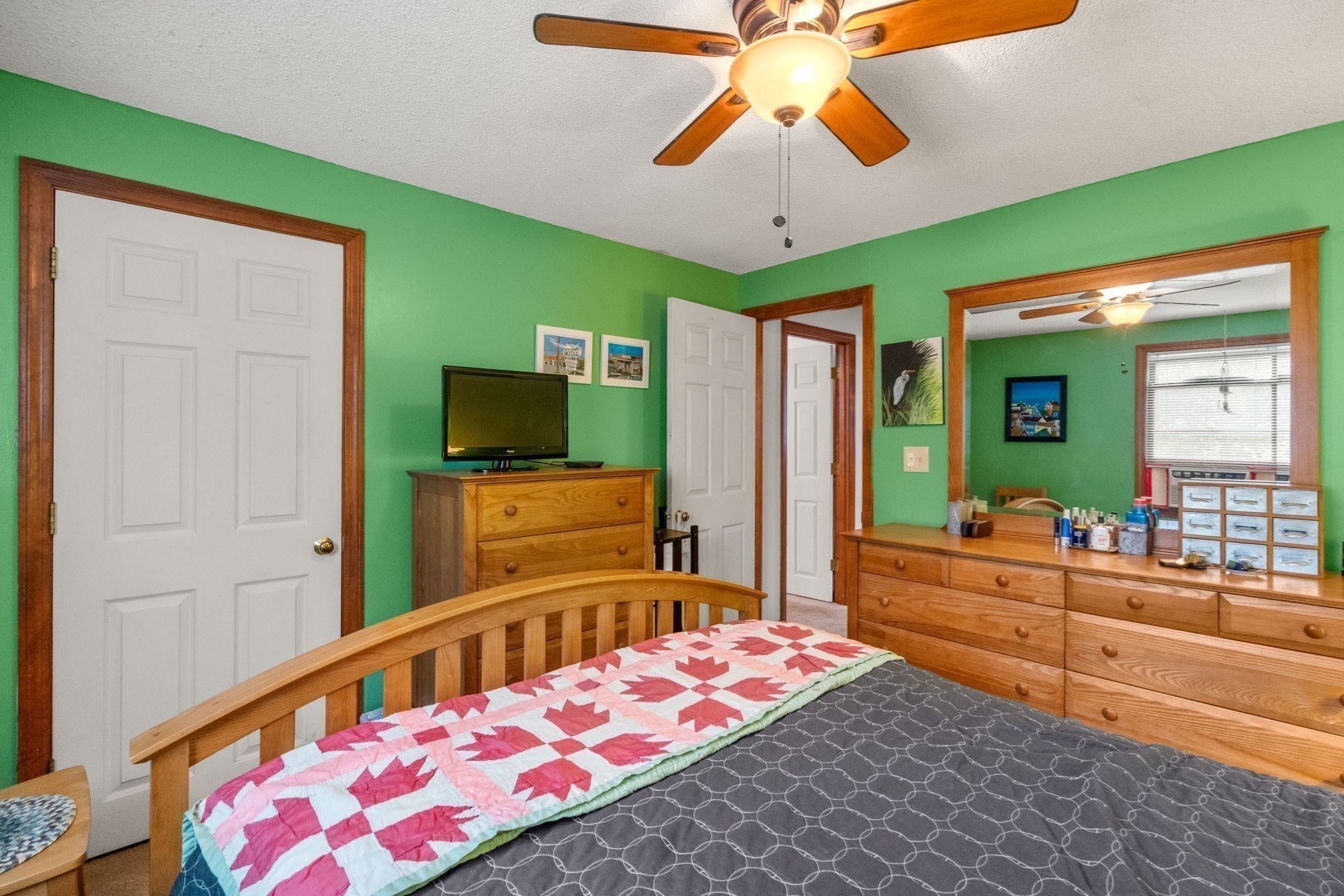 12 Eldridge Street Ext Property Photo 22