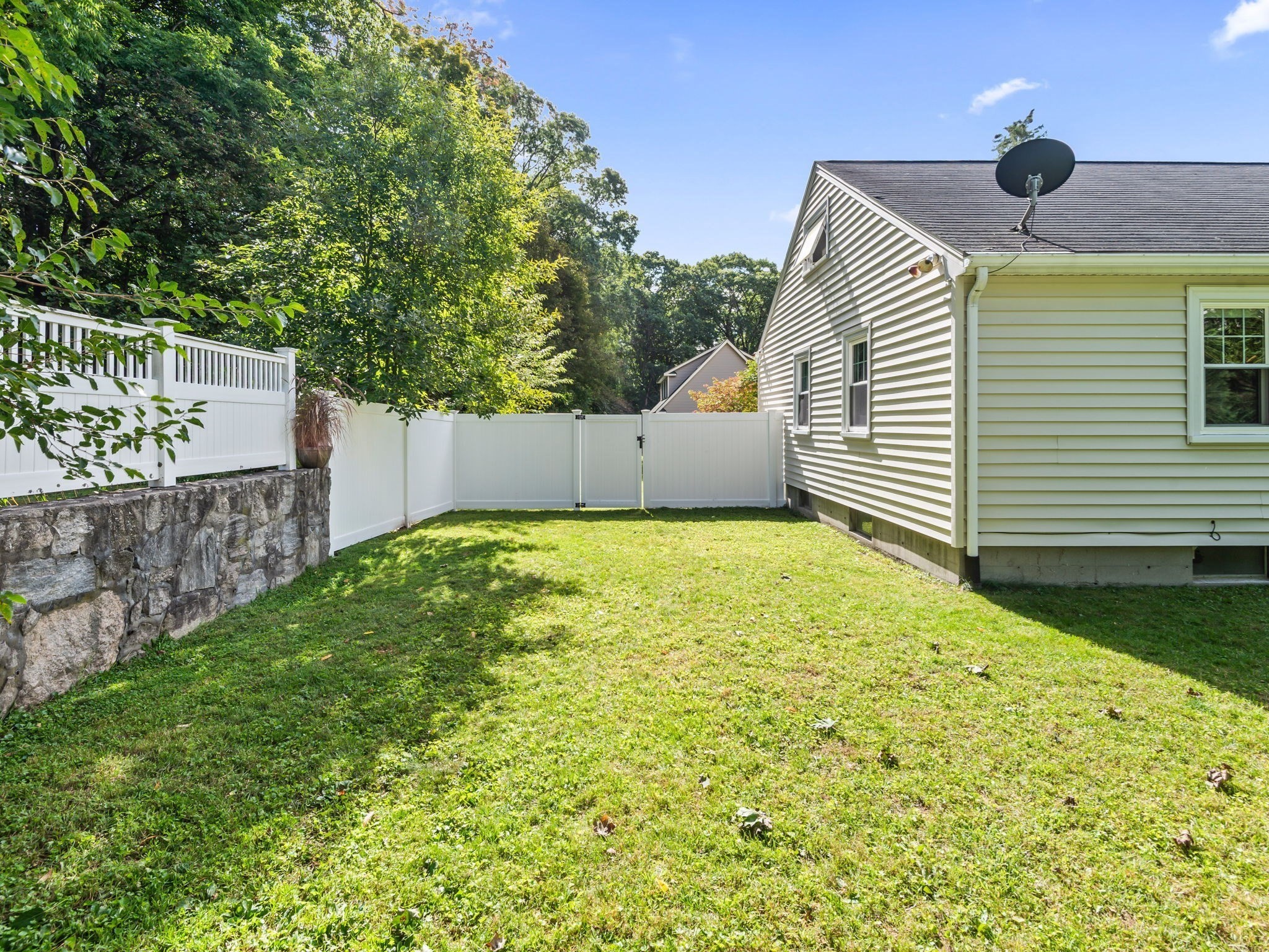 5 Briggs St Property Photo 29