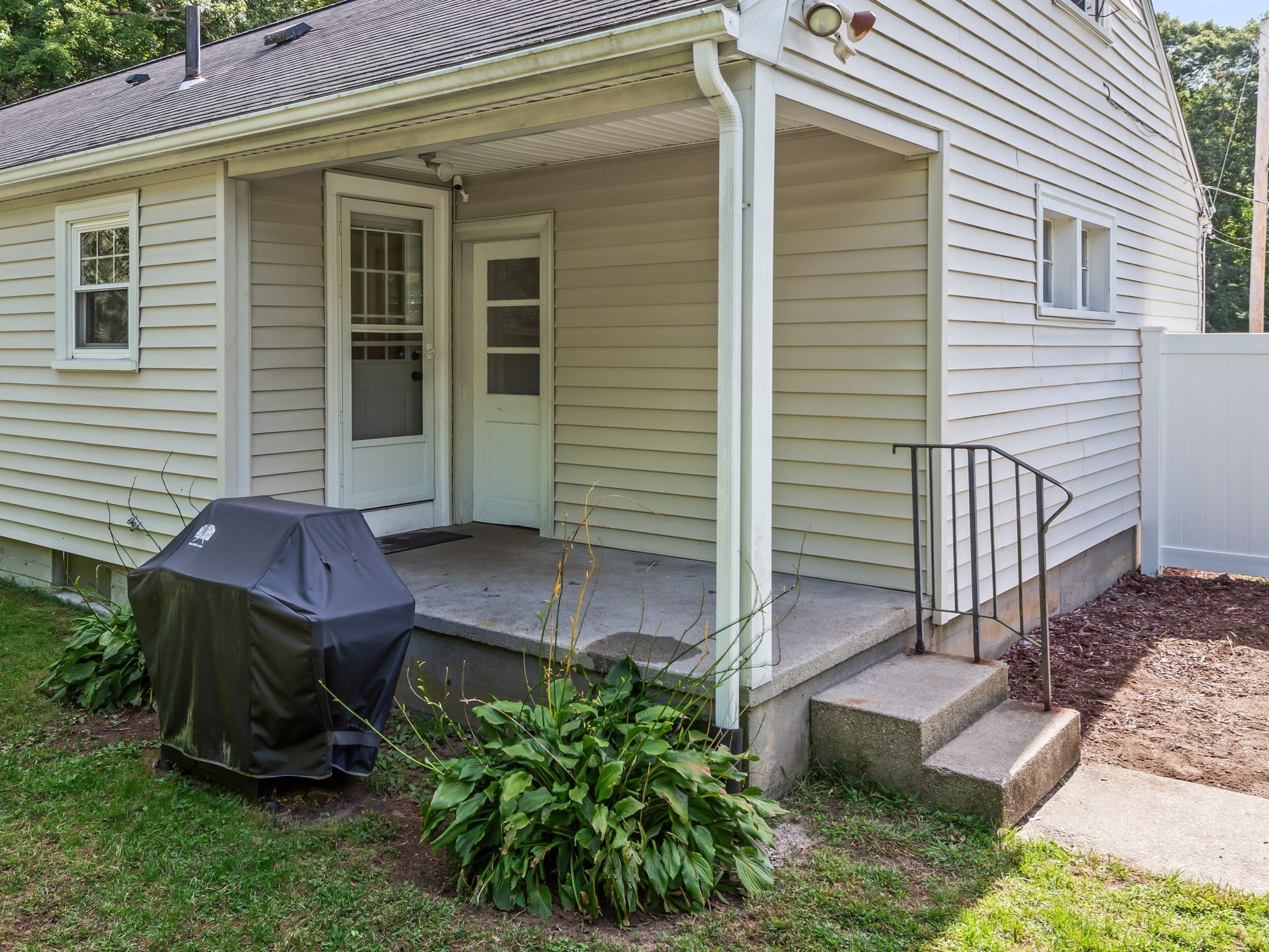5 Briggs St Property Photo 32