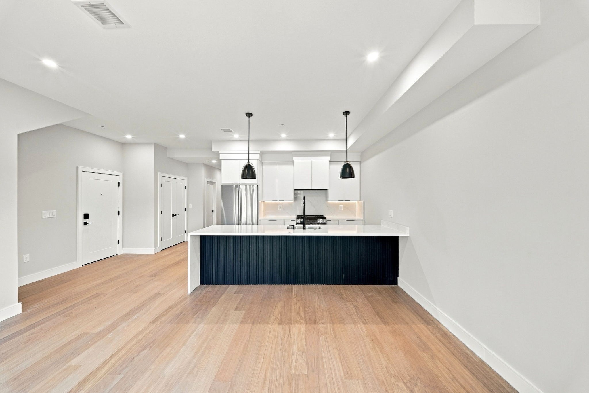 66 Homer Street # 3 Property Photo 17