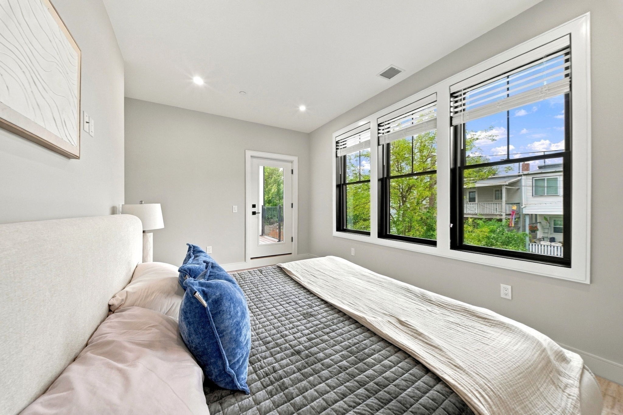 66 Homer Street # 3 Property Photo 28
