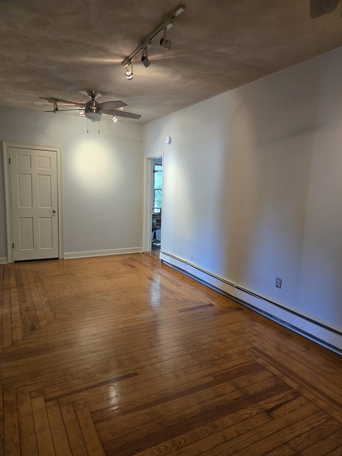 27 Arnold Road Property Photo 3