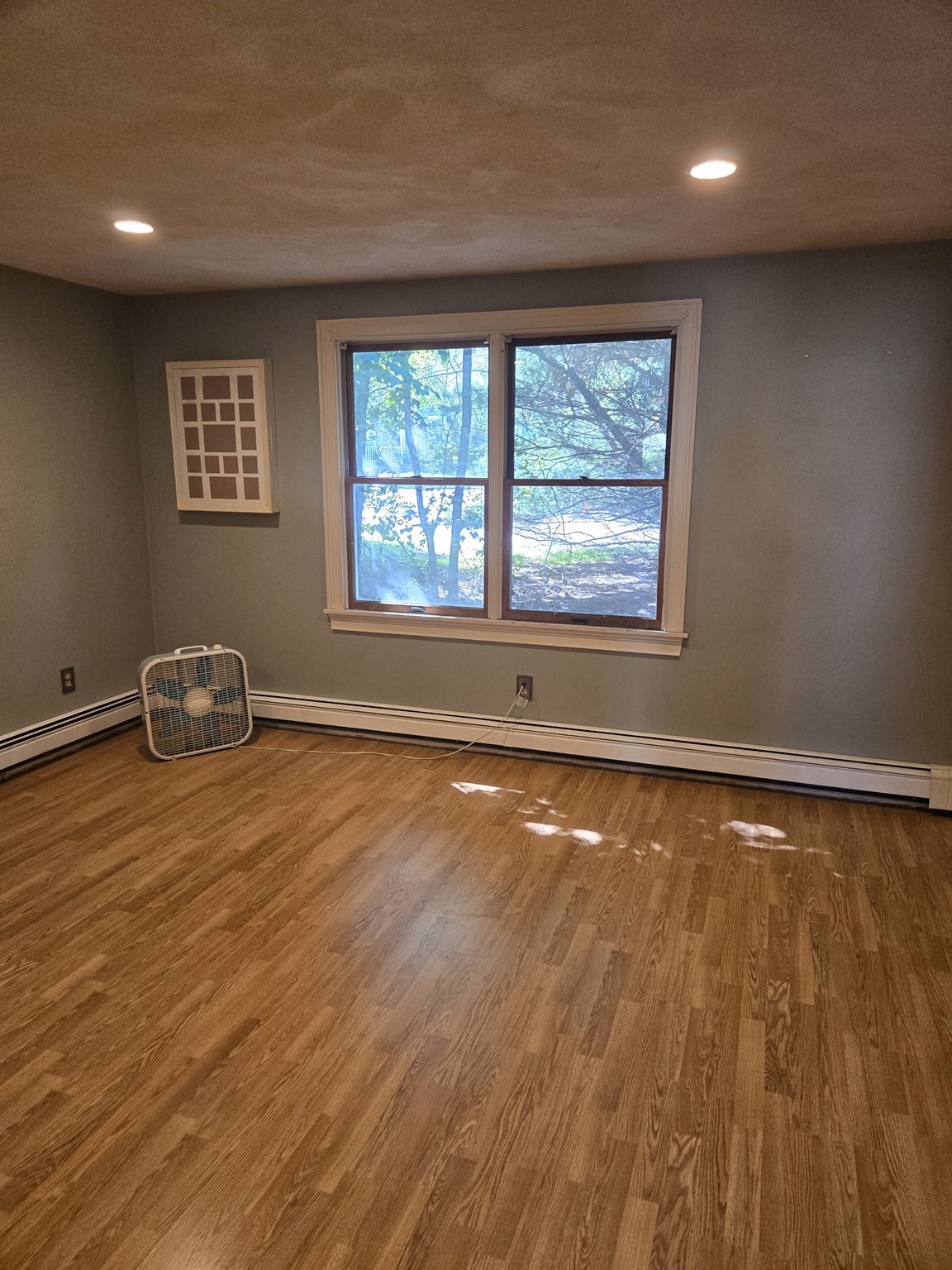 27 Arnold Road Property Photo 4