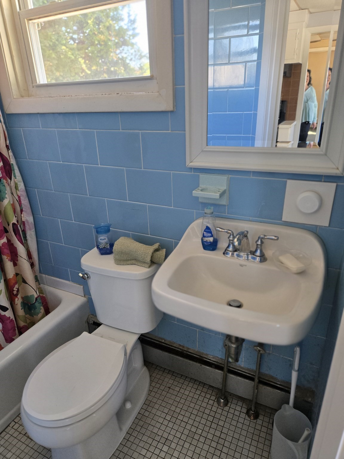 27 Arnold Road Property Photo 7