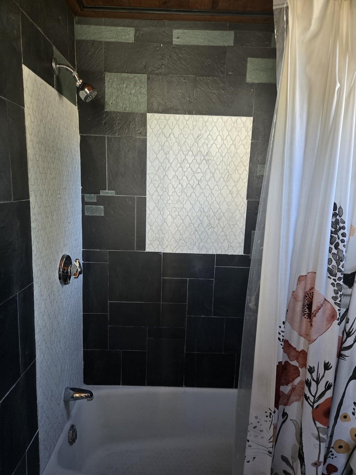 27 Arnold Road Property Photo 9