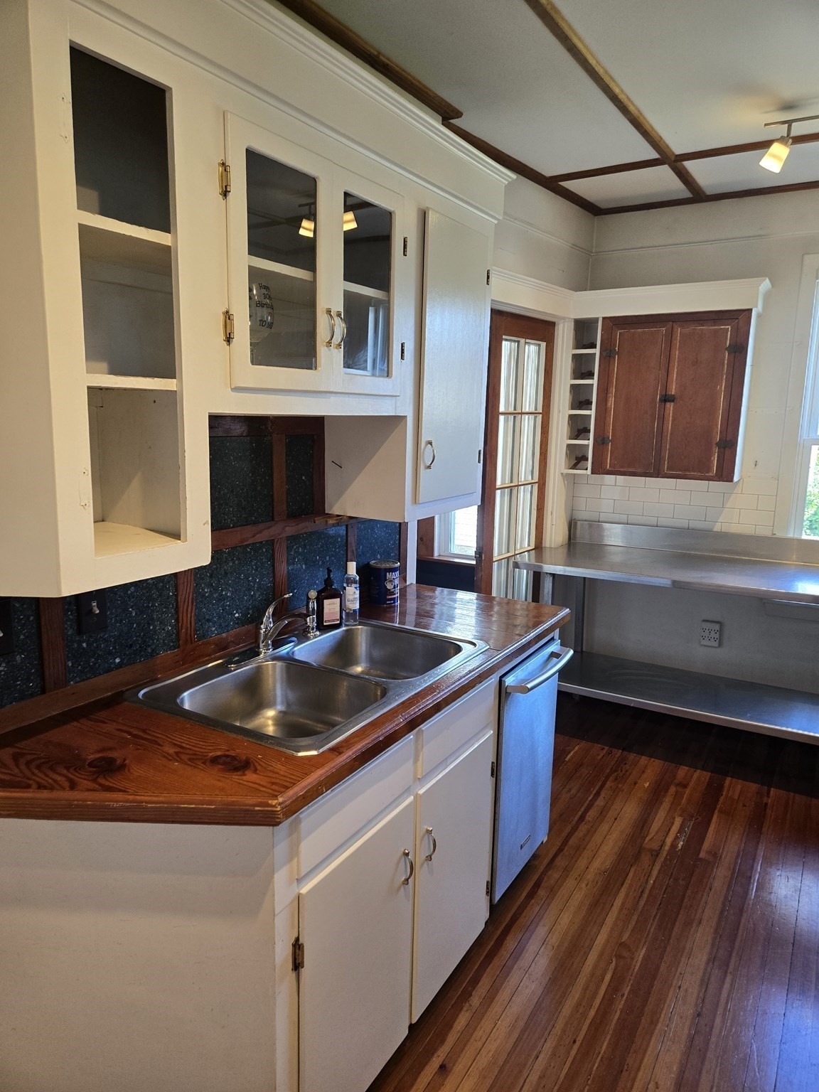 27 Arnold Road Property Photo 29