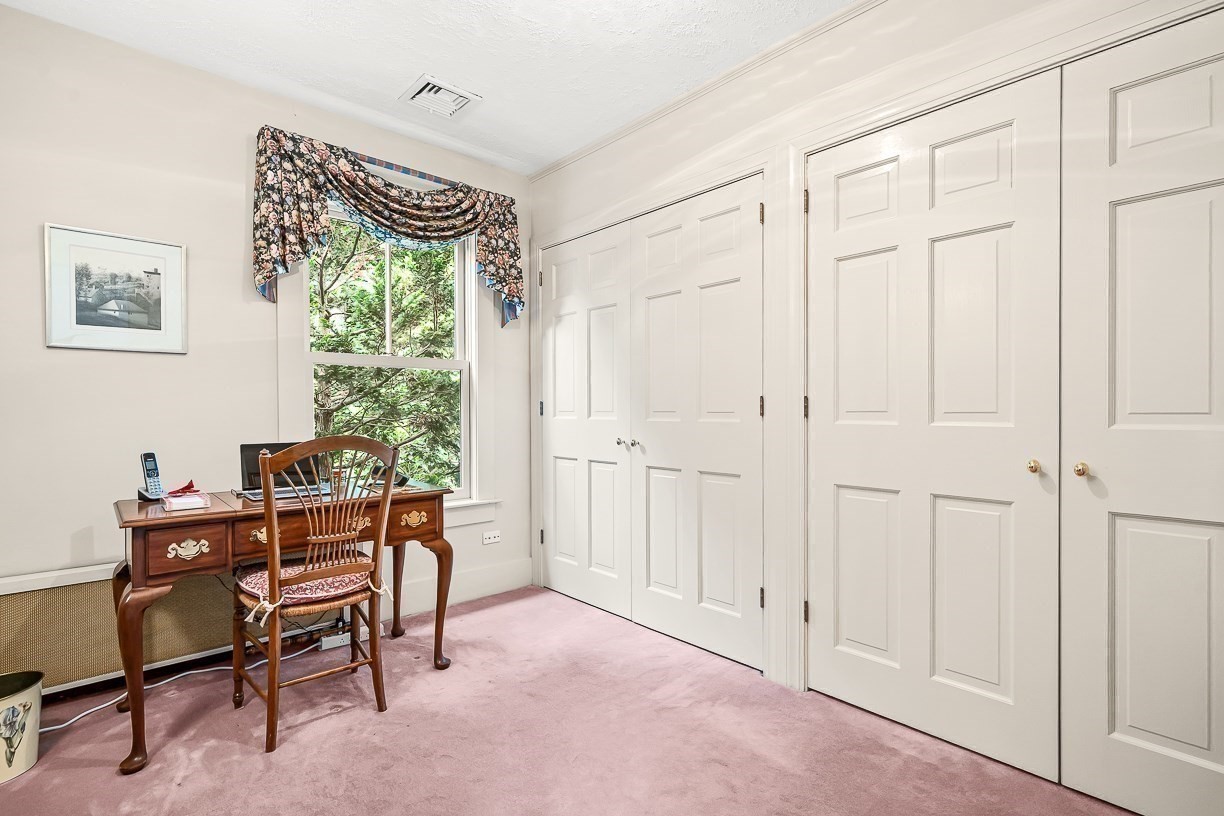 296 Linden St. Property Photo 21