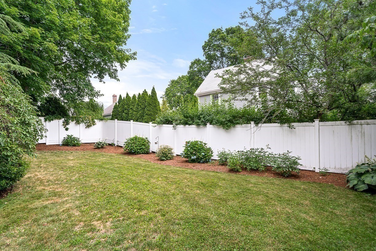 296 Linden St. Property Photo 29