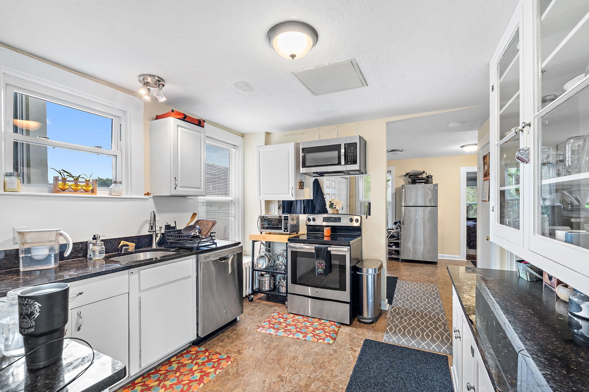 46 Summer Property Photo 8