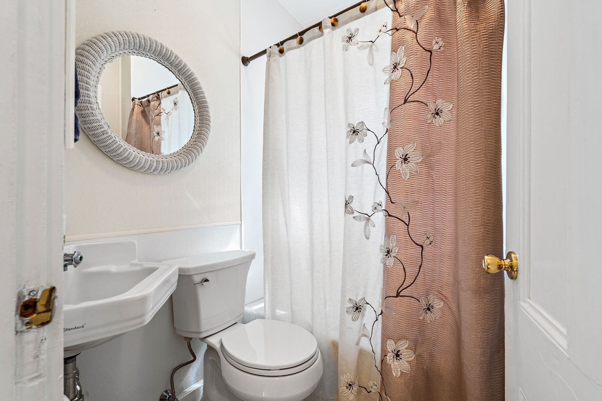 46 Summer Property Photo 11