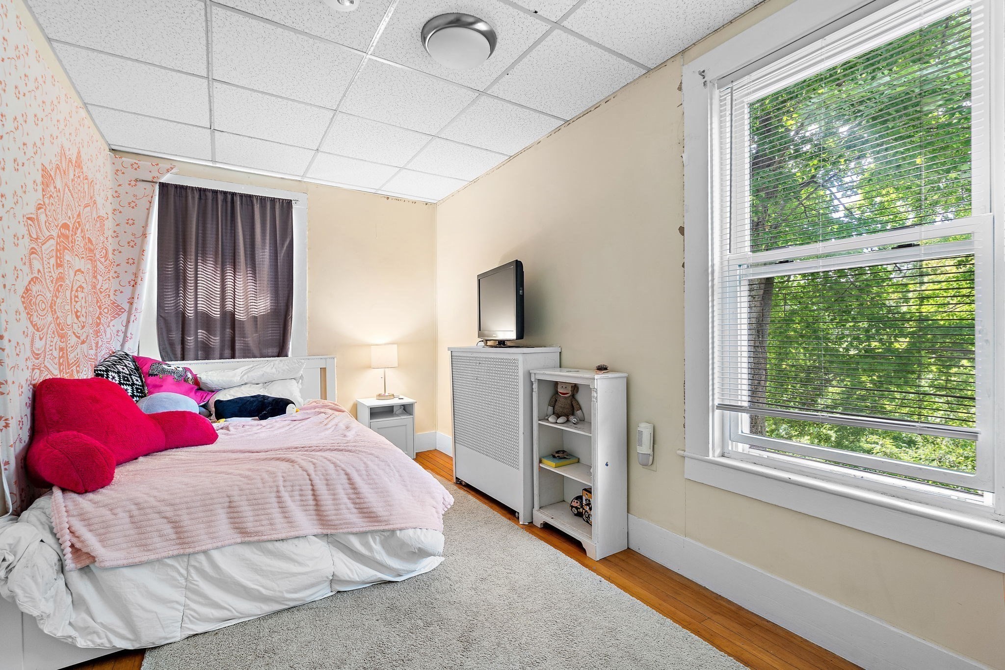 46 Summer Property Photo 12