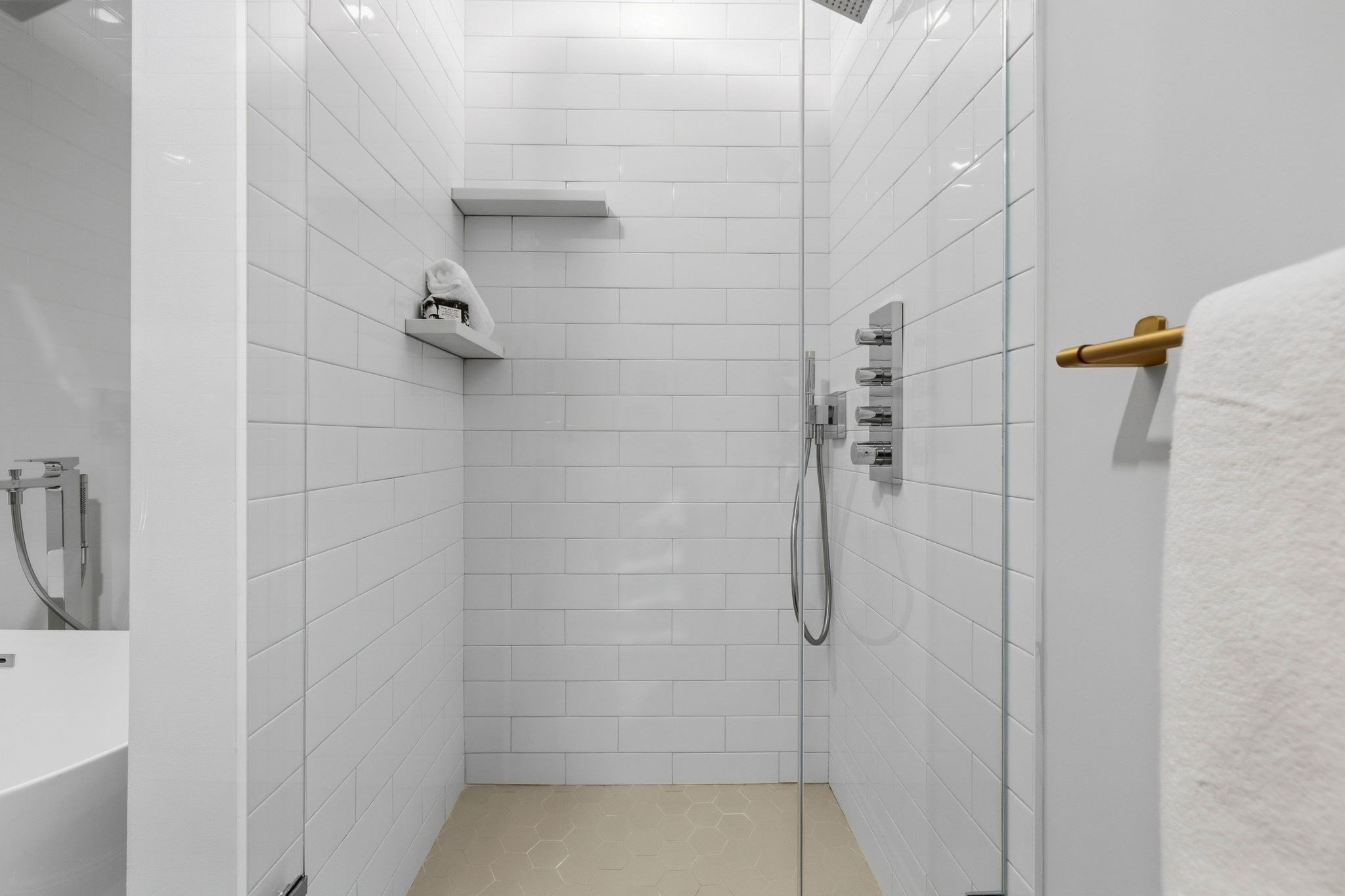 480 W Broadway # 104 Property Photo 16