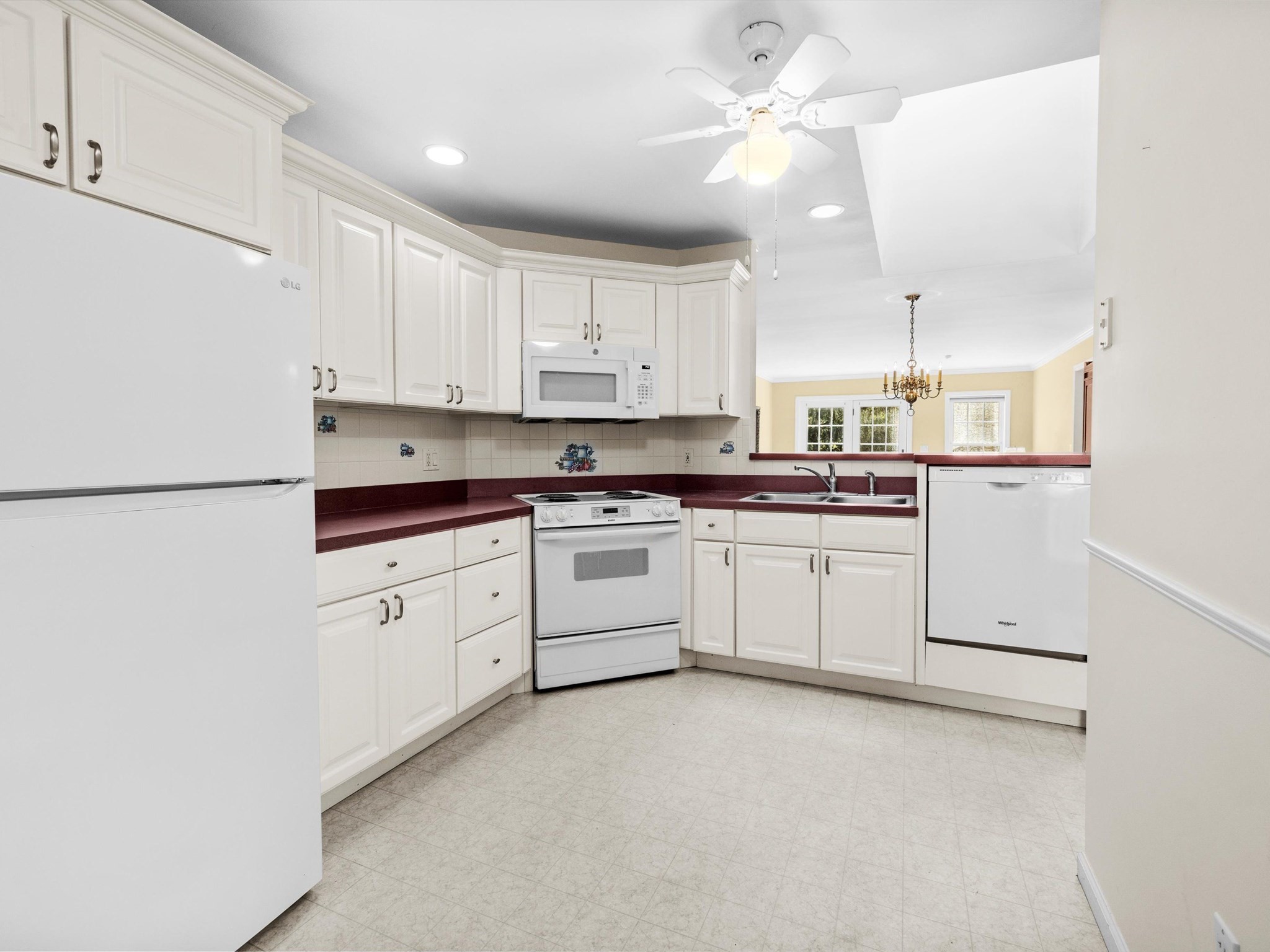 30 William Onthank Ln # 30 Property Photo 12