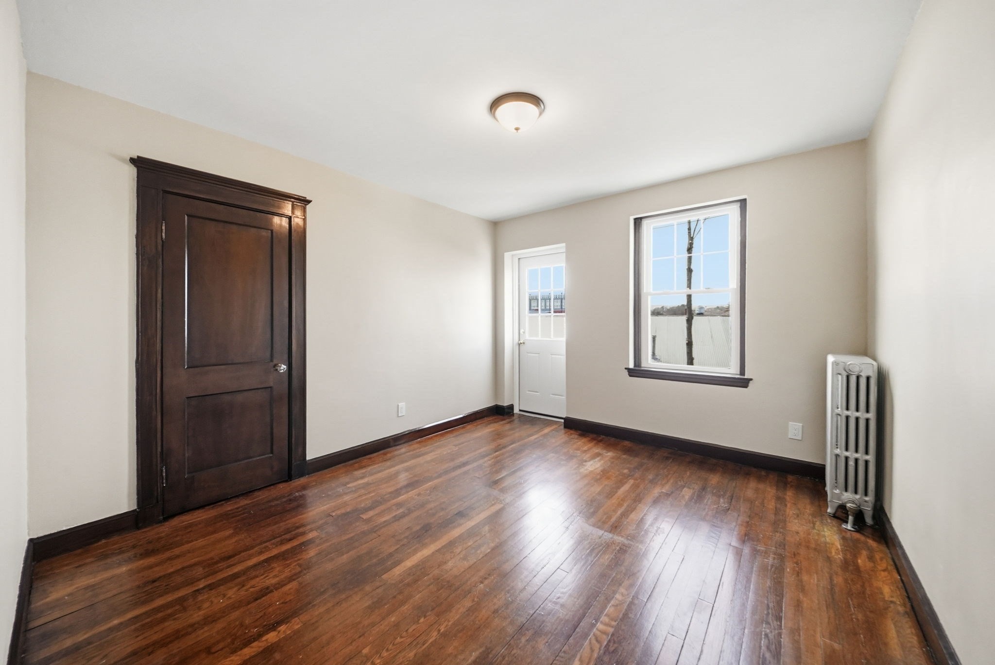 39 Richardson Ave # 18 Property Photo 6
