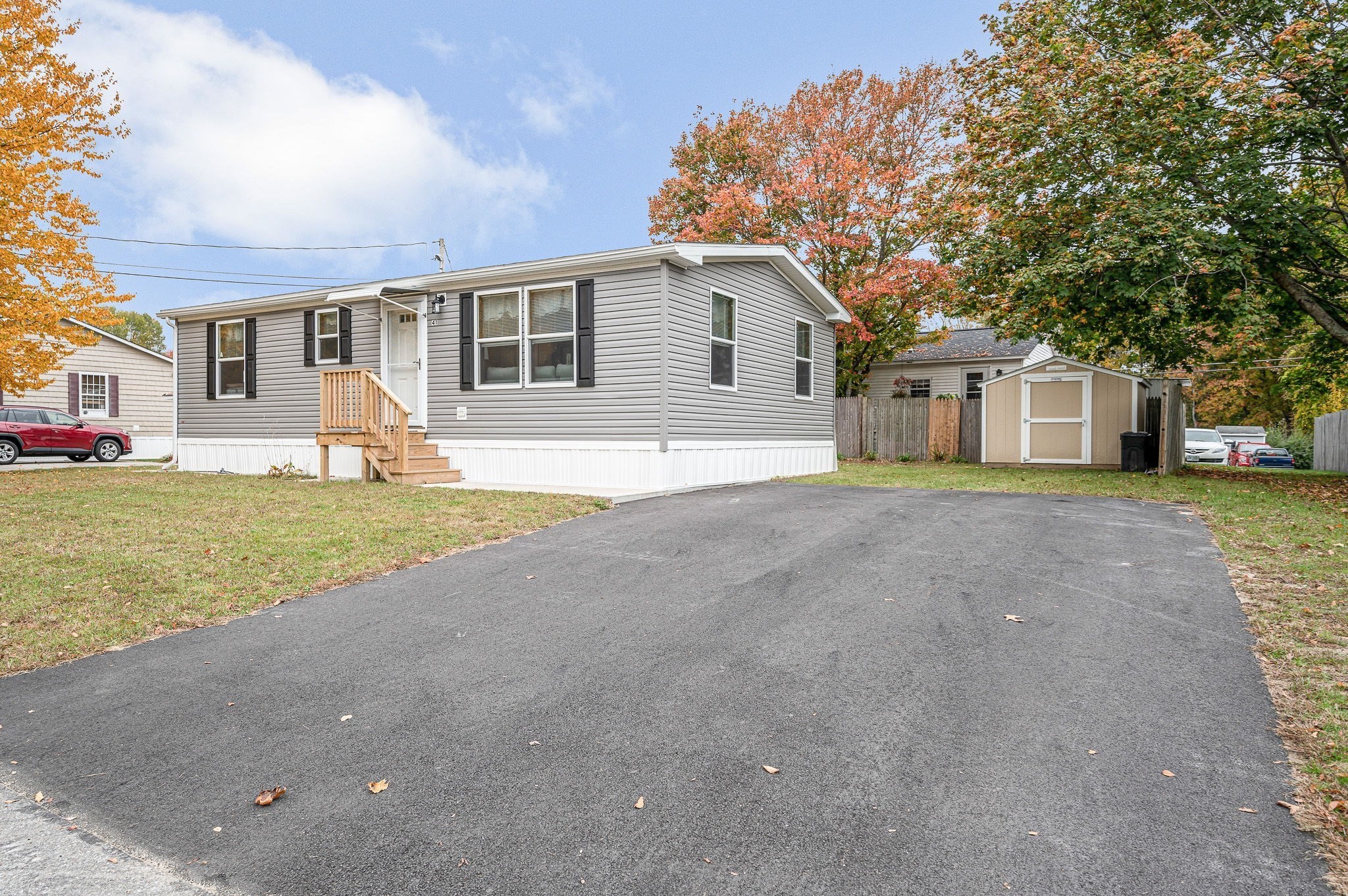 41 B St Property Photo 2
