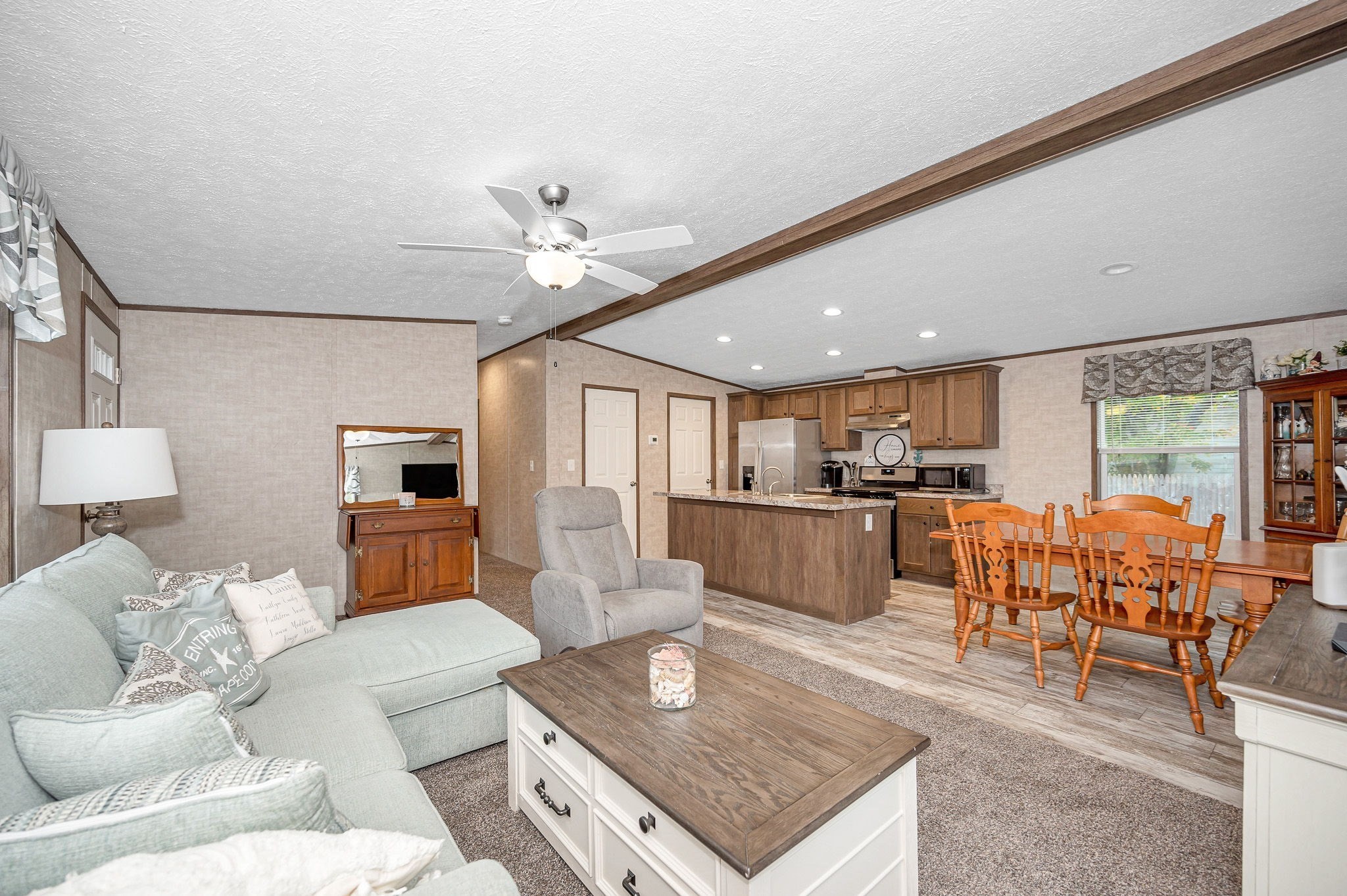 41 B St Property Photo 11