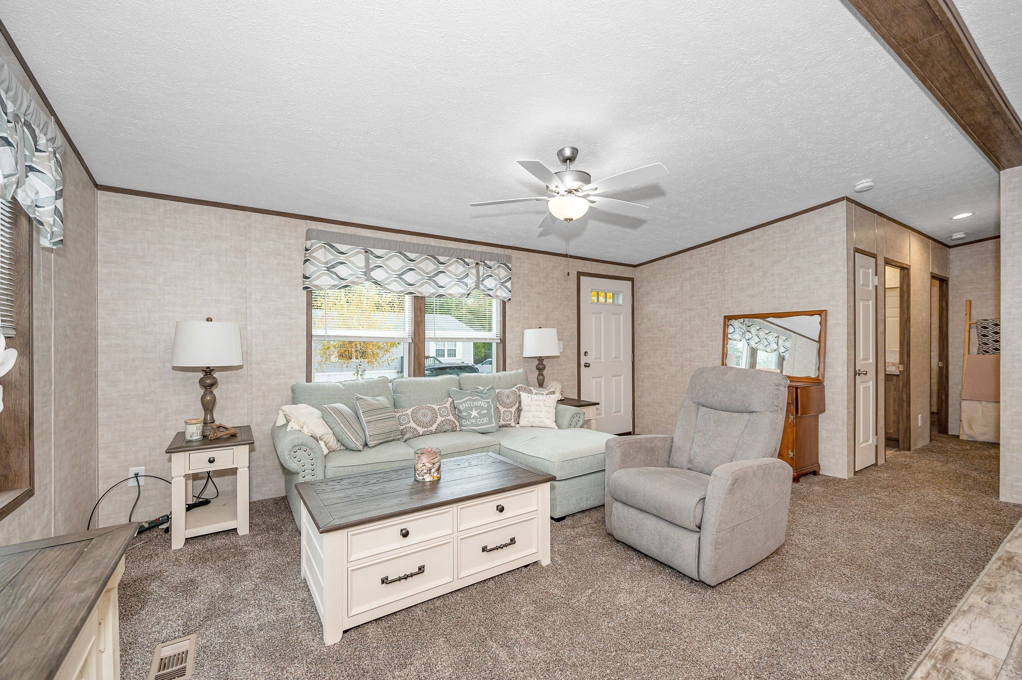41 B St Property Photo 15