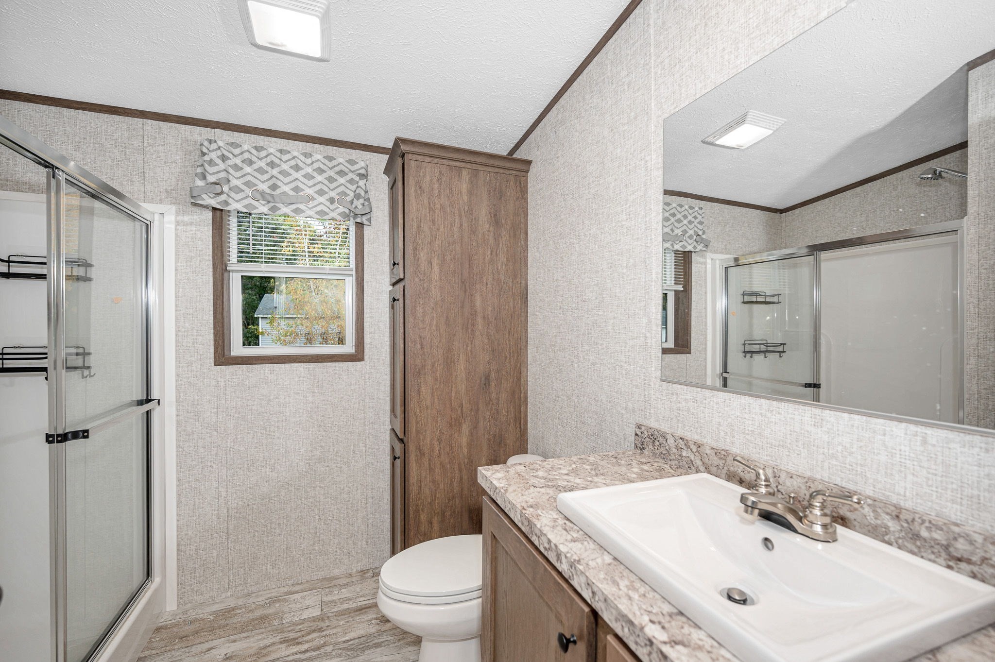 41 B St Property Photo 22