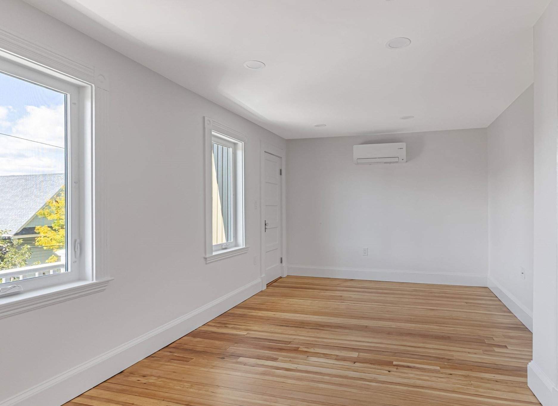83 Kenmere # 2 Property Photo 13
