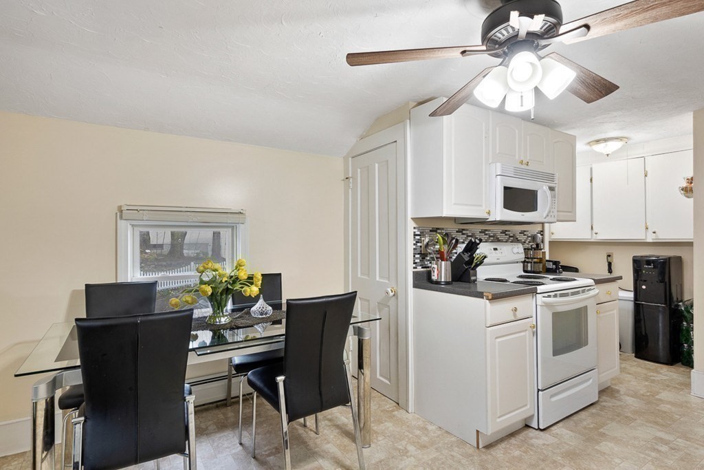 18 Cambridge Street # B Property Photo 7