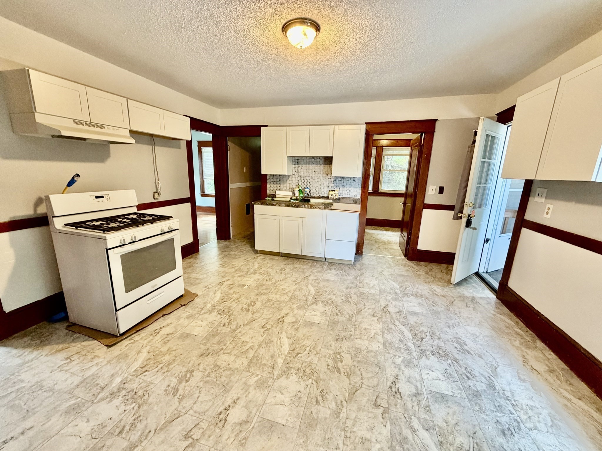 161 Hampden St # 2 Property Photo 3