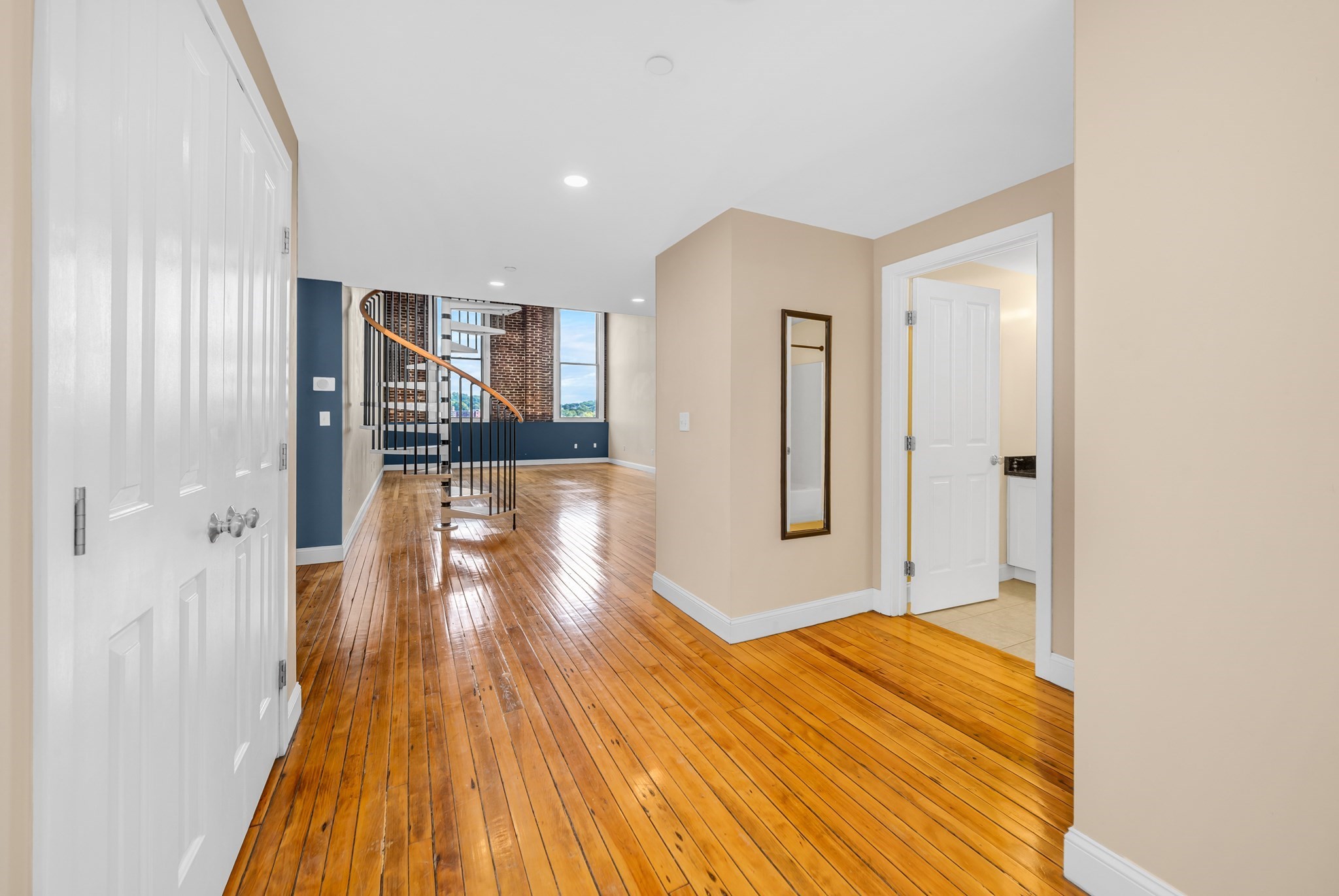 10 Kearney Sq # 307 Property Photo 11