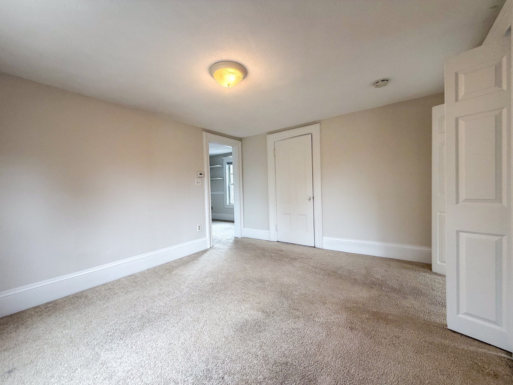 233 Forest St # 233 Property Photo 8