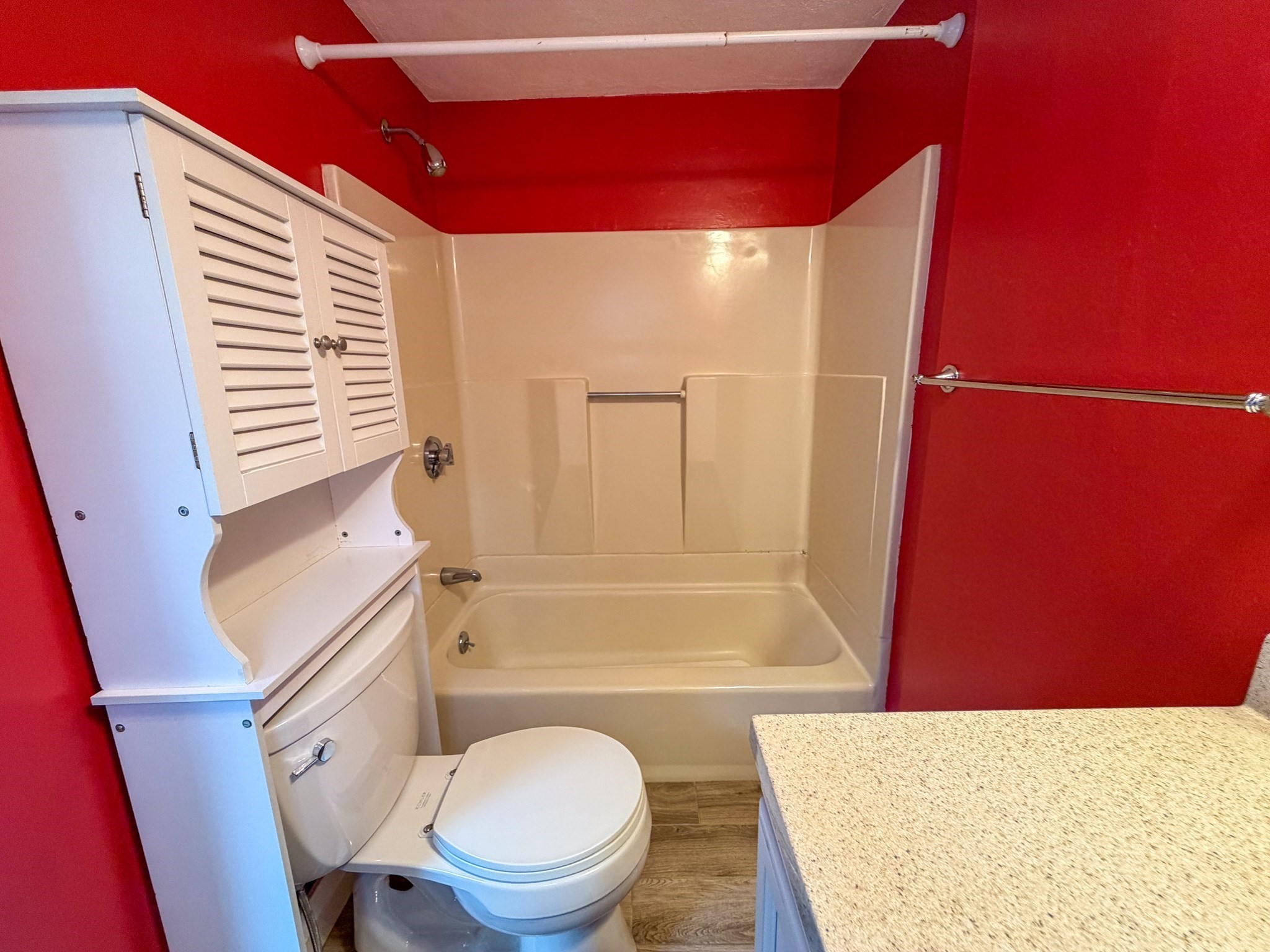 233 Forest St # 233 Property Photo 15