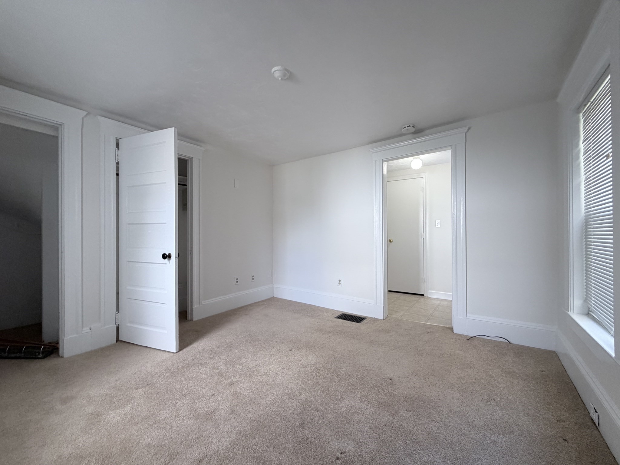 231 Forest St # 231 Property Photo 6