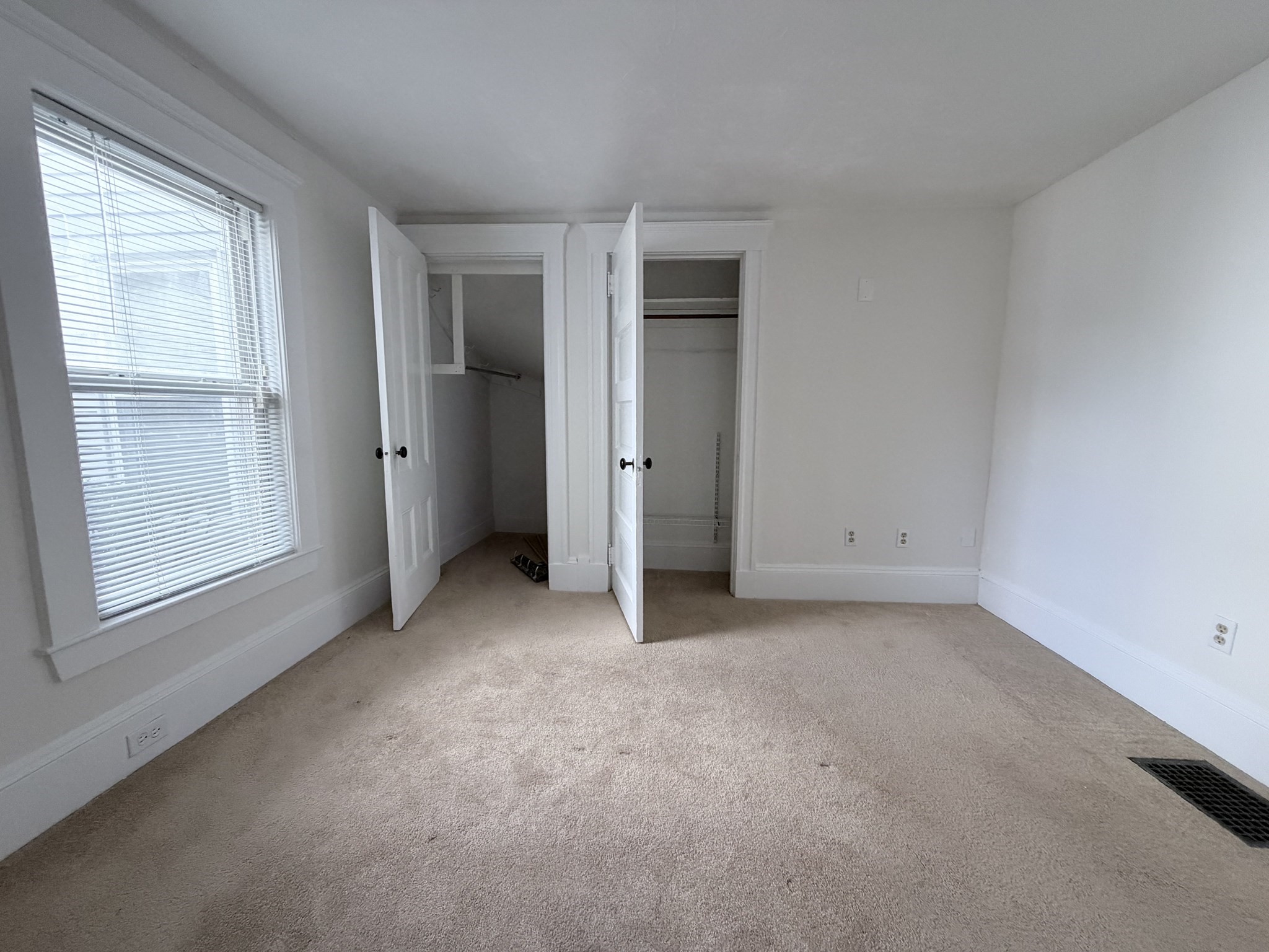 231 Forest St # 231 Property Photo 7
