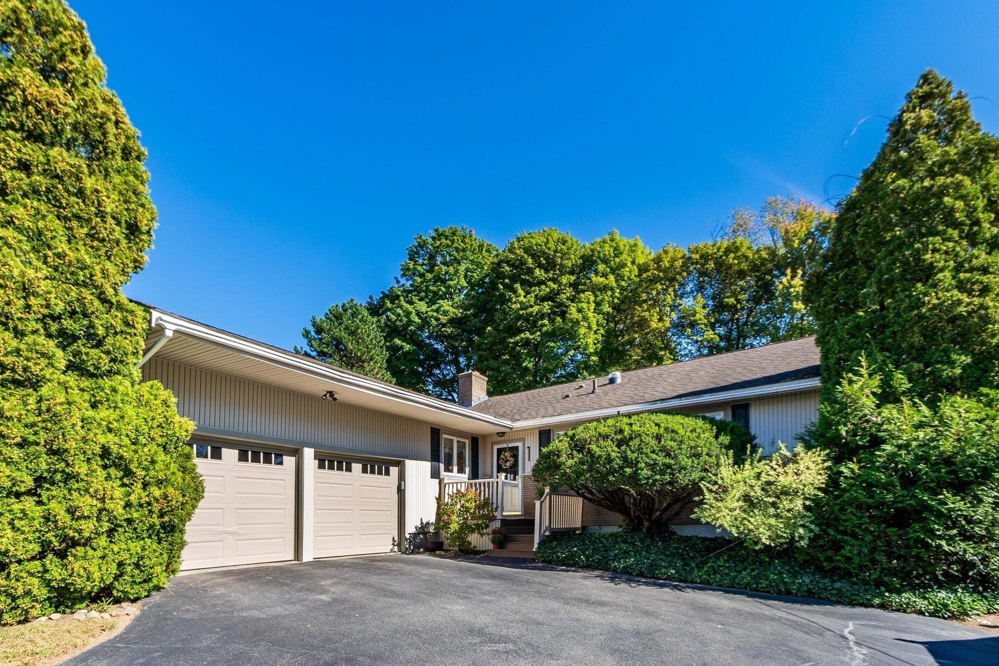 1 Birchwood Terrace Property Photo 1