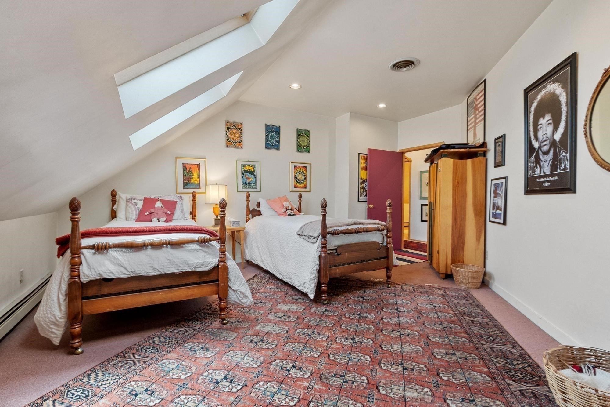 14 Travers St Property Photo 19