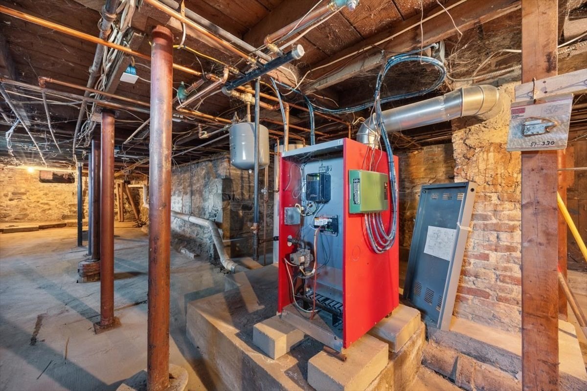 9 Jordan Street Property Photo 39