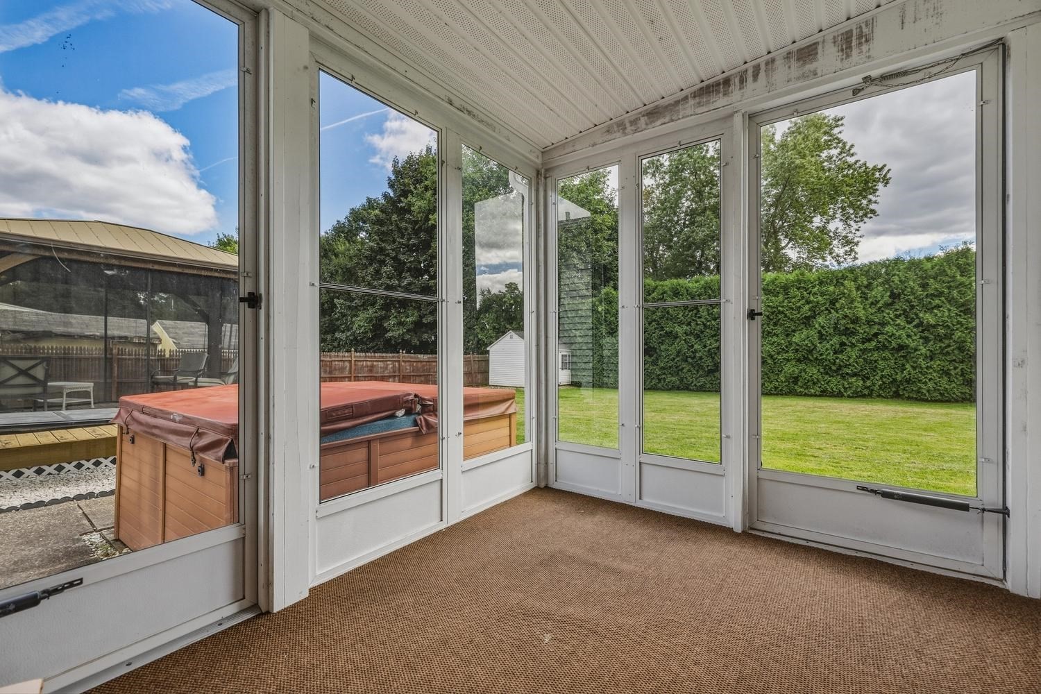 15 Somerset St Property Photo 10